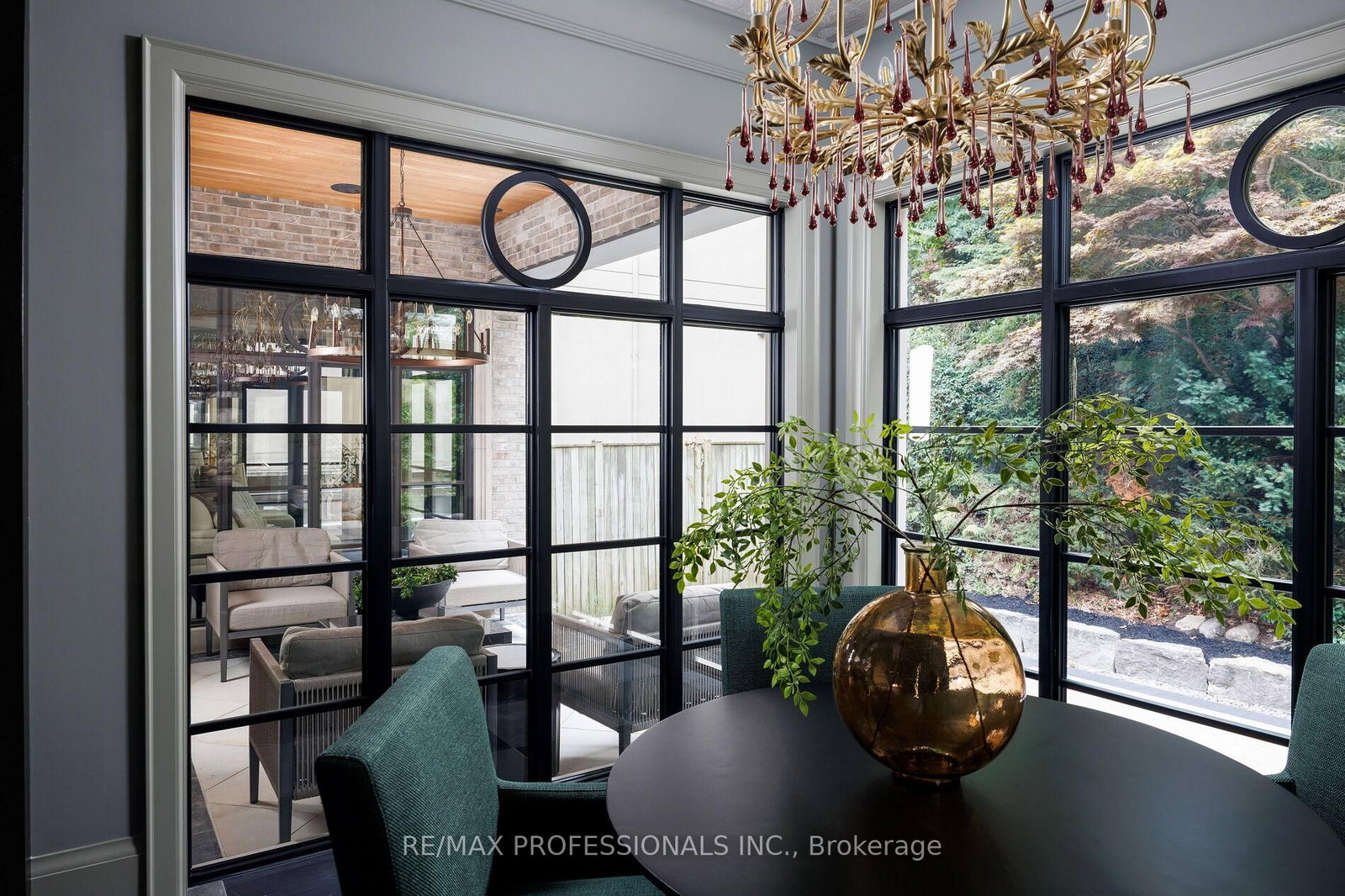 30 Dacre Crescent • Toronto, ON photo 21