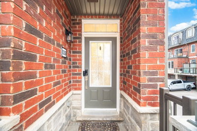 Unit 133 — 445 Ontario Street S — photo 4
