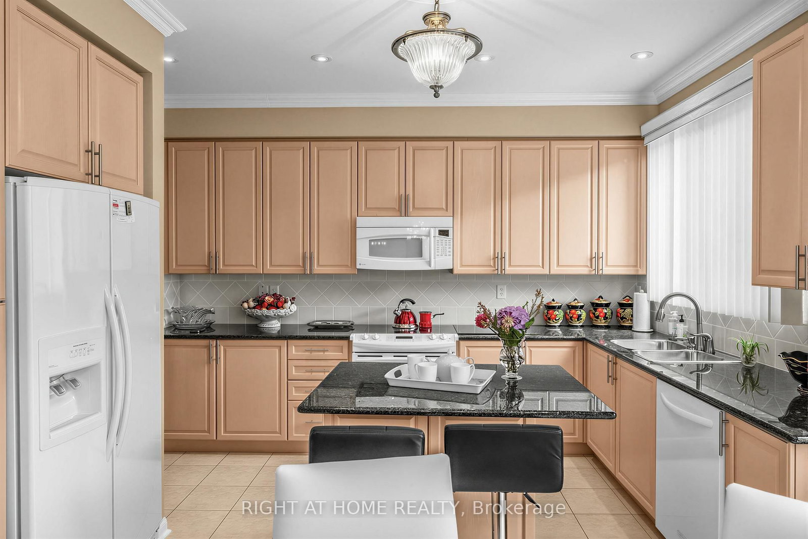 1098 Hepburn Milton,ON L9T 6X5 — Photo 12