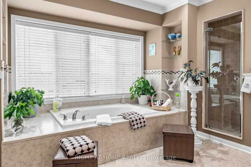 1098 Hepburn Milton,ON L9T 6X5 — Photo 18