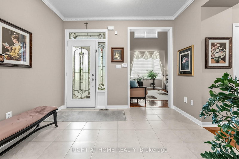 1098 Hepburn Milton,ON L9T 6X5 — Photo 4