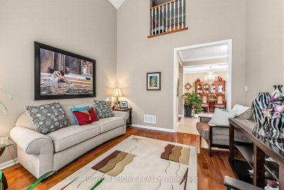 1098 Hepburn Milton,ON L9T 6X5 — Photo 5