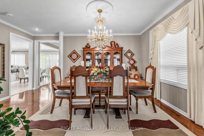 1098 Hepburn Milton,ON L9T 6X5 — Photo 7