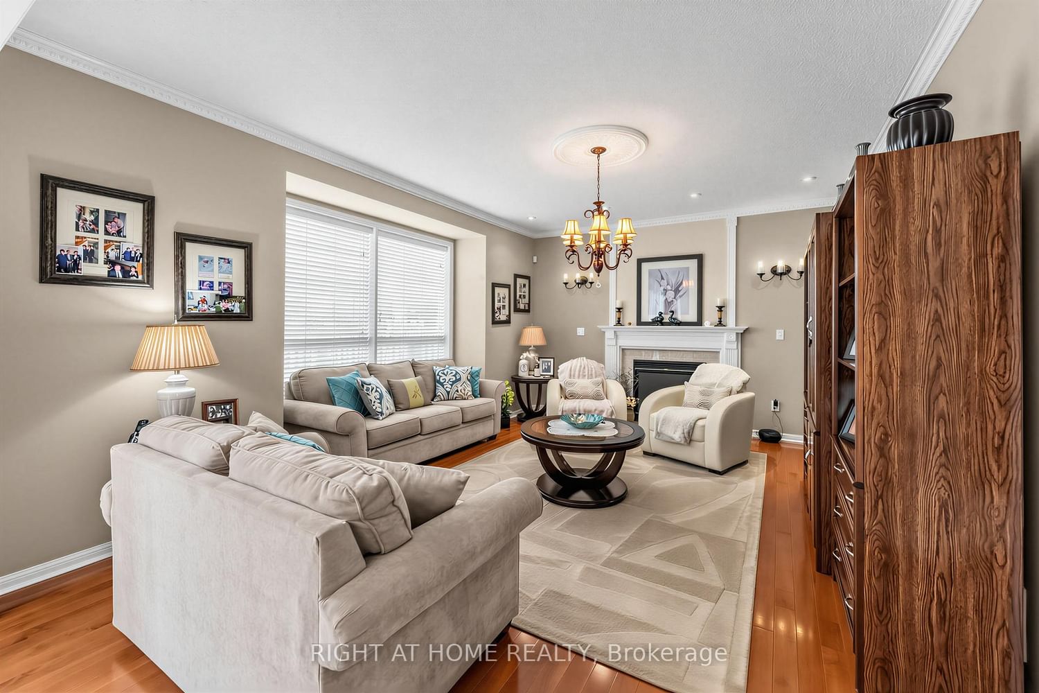 1098 Hepburn Milton,ON L9T 6X5 — Photo 9