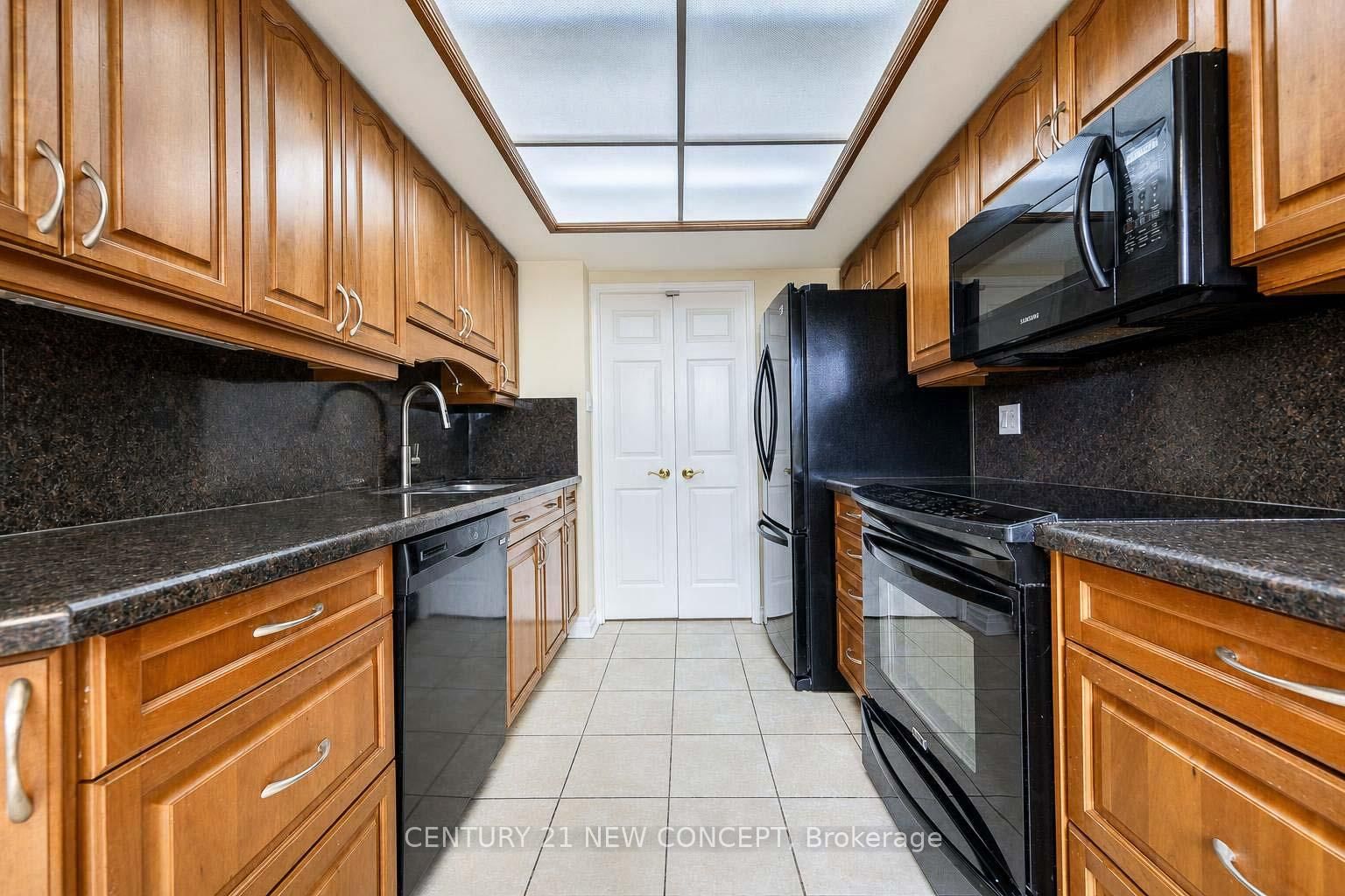 250 Webb Drive • #604 • Mississauga, ON photo 12