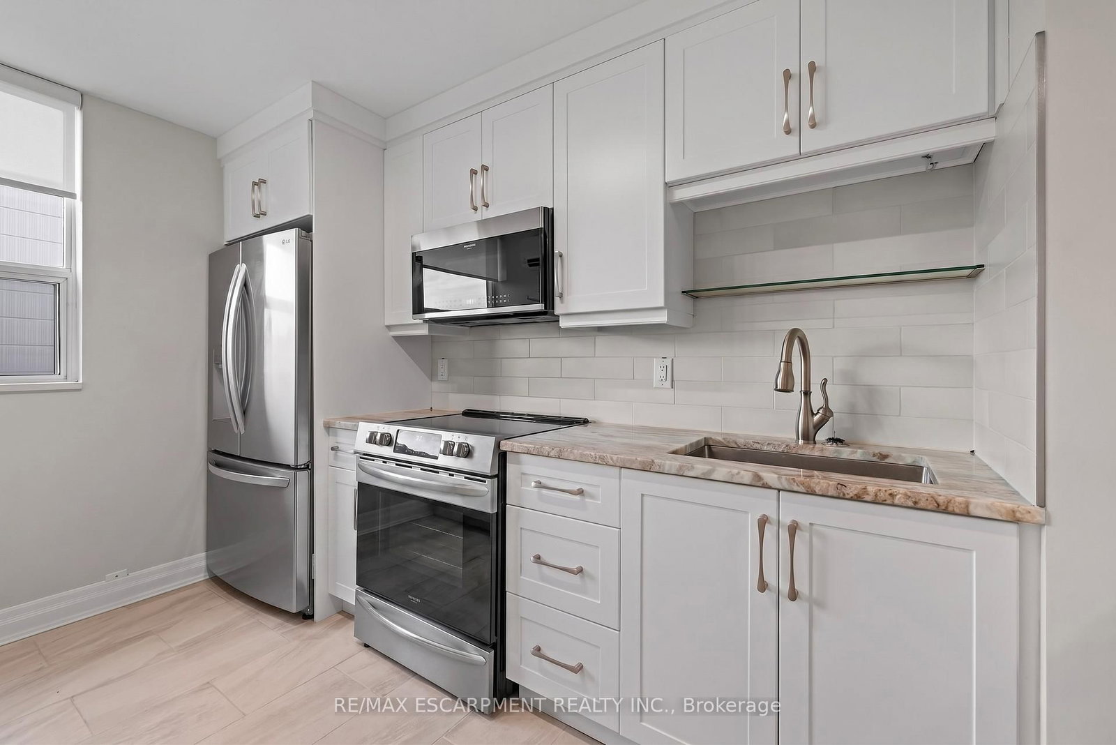 700 Dynes Road • #414 • Burlington, ON photo 8