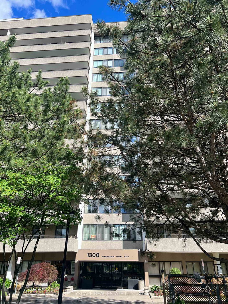 208 - 1300 Mississauga Valley Boulevard