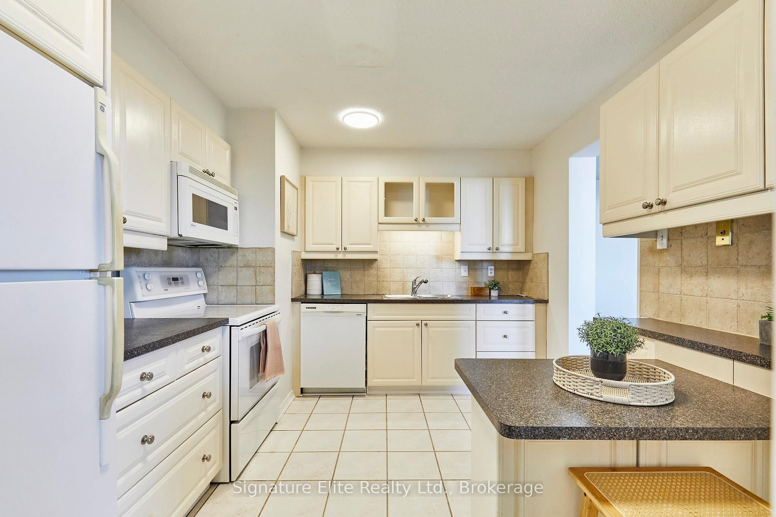 296 Mill Road • #E8 • Toronto, ON photo 17