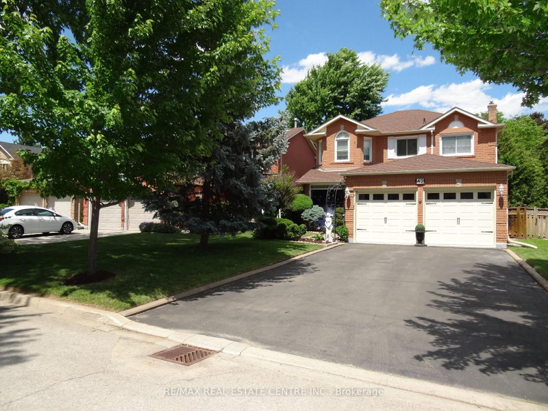 42 Davis Crescent