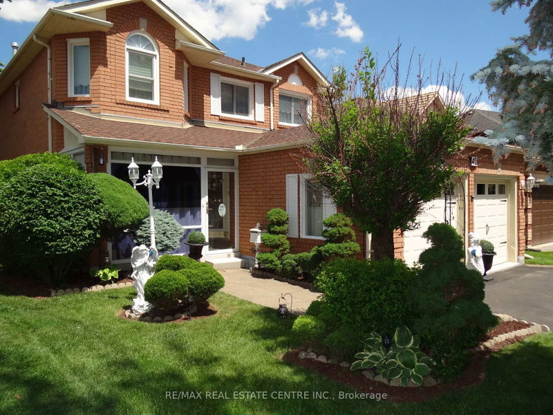 42 Davis Crescent