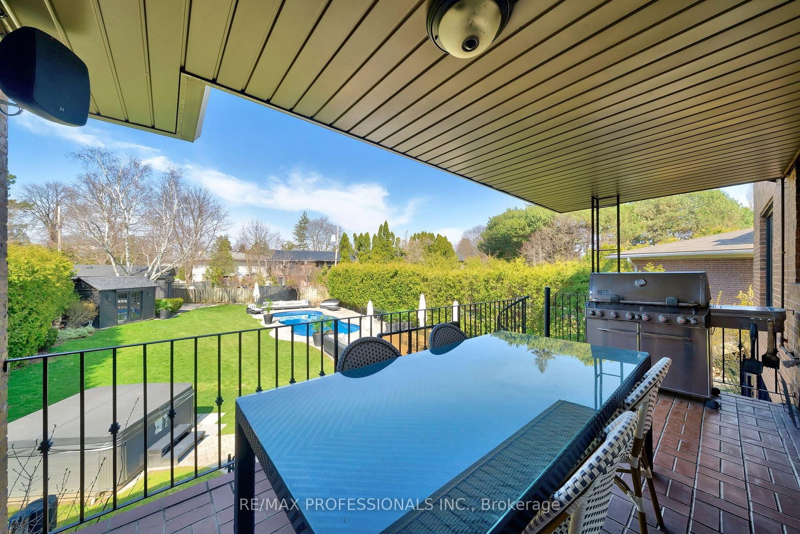 52 Courtsfield Crescent • Toronto, ON photo 39
