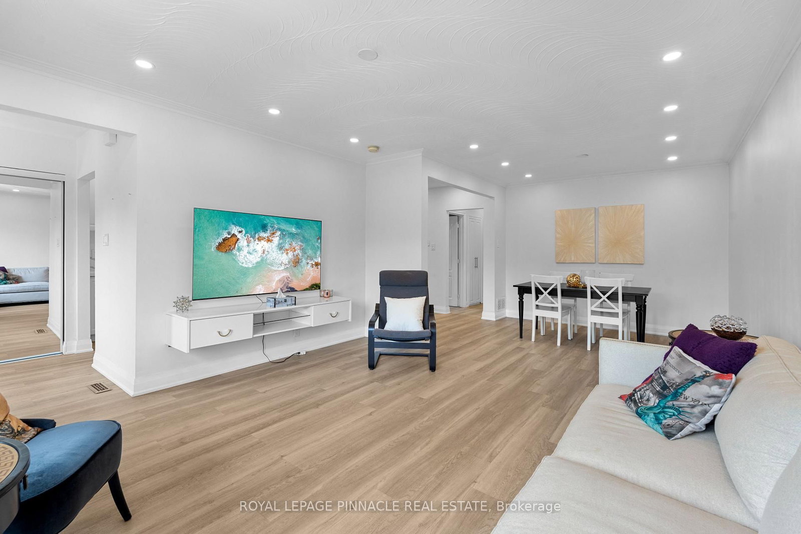 3361 The Credit Woodlands • Mississauga, ON photo 13