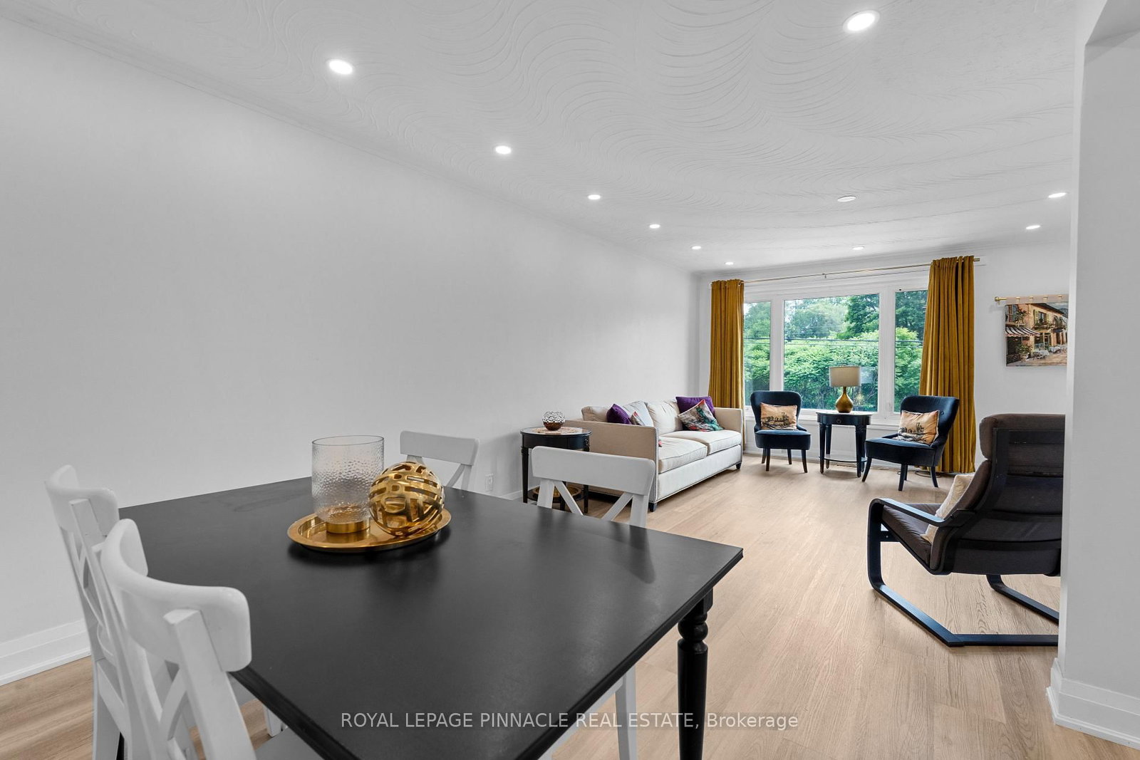 3361 The Credit Woodlands • Mississauga, ON photo 15