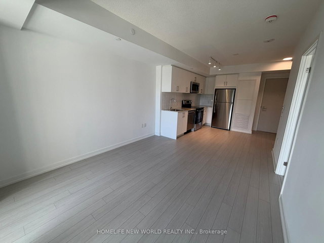 307 - 4010 Eglinton Avenue W