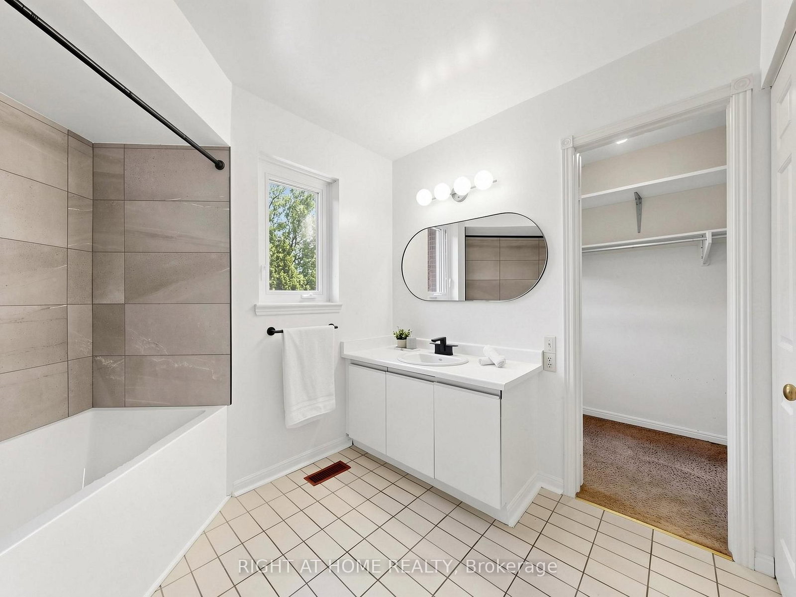 20 Budgell Terrace • #14 • Toronto, ON photo 25