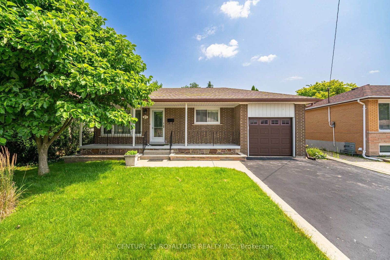 21 Jersey Avenue, Brampton, ON