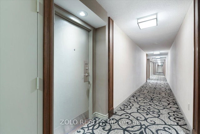 1110 - 330 Rathburn Road W