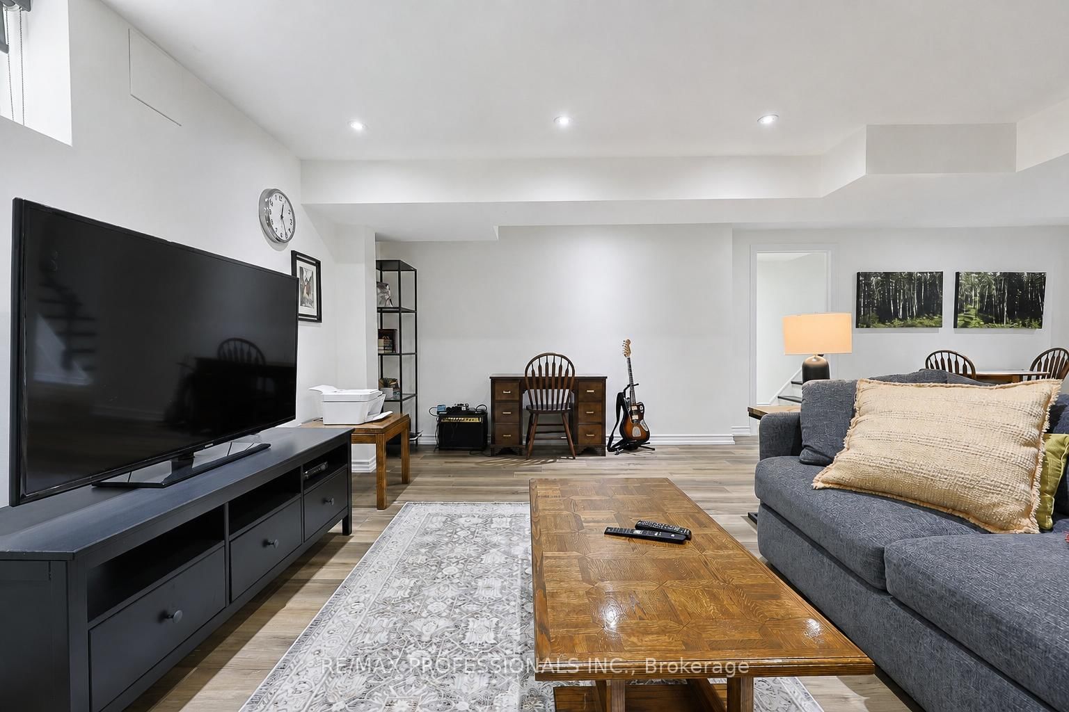 39 Sealcove Drive • Toronto, ON photo 36