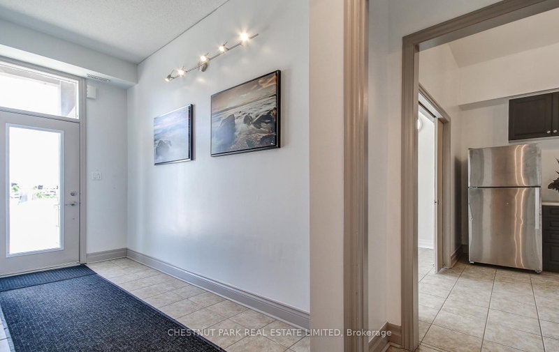 5 - 885 Lakeshore Road E