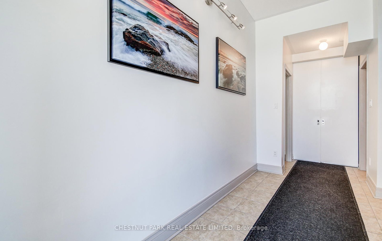 885 Lakeshore Road E • #5 • Mississauga, ON photo 4