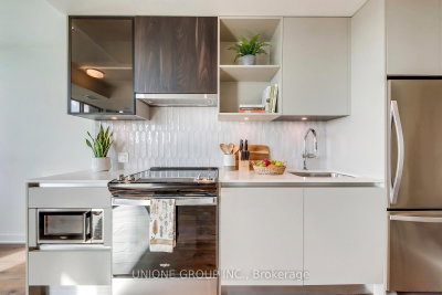 Unit 407 — 405 Dundas Street W — photo 6