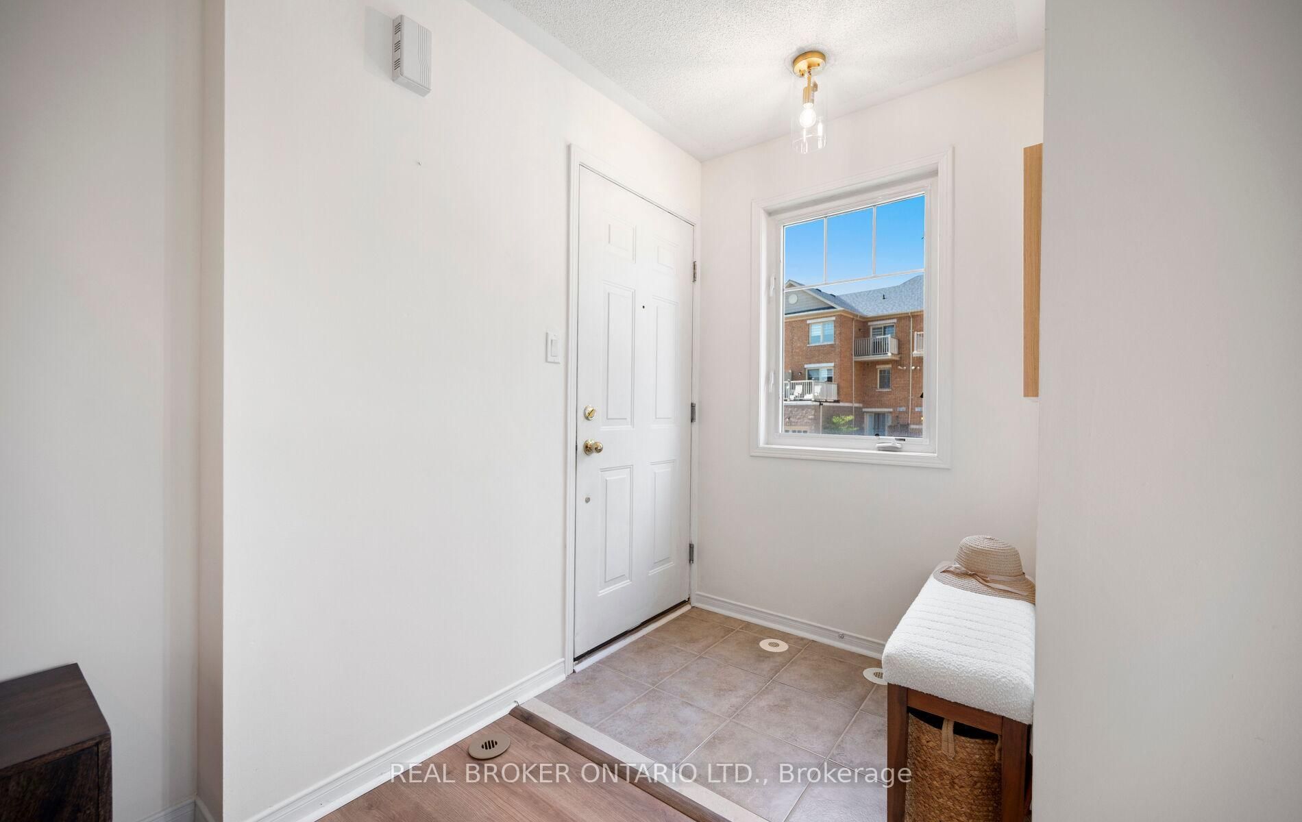 5050 Intrepid Drive, Unit 50