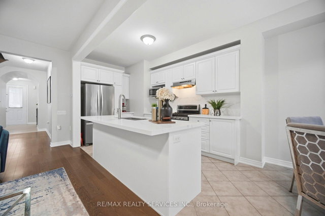 9 Maple Trail Road