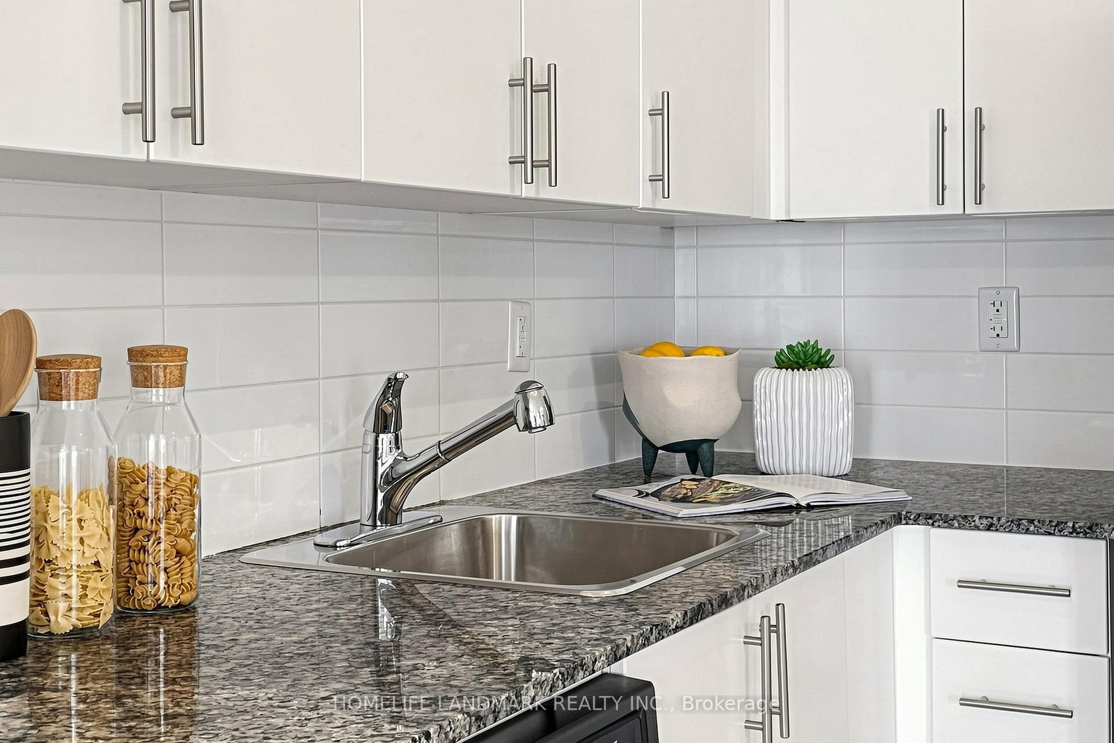 1420 Dupont Street • #603 • Toronto, ON photo 12
