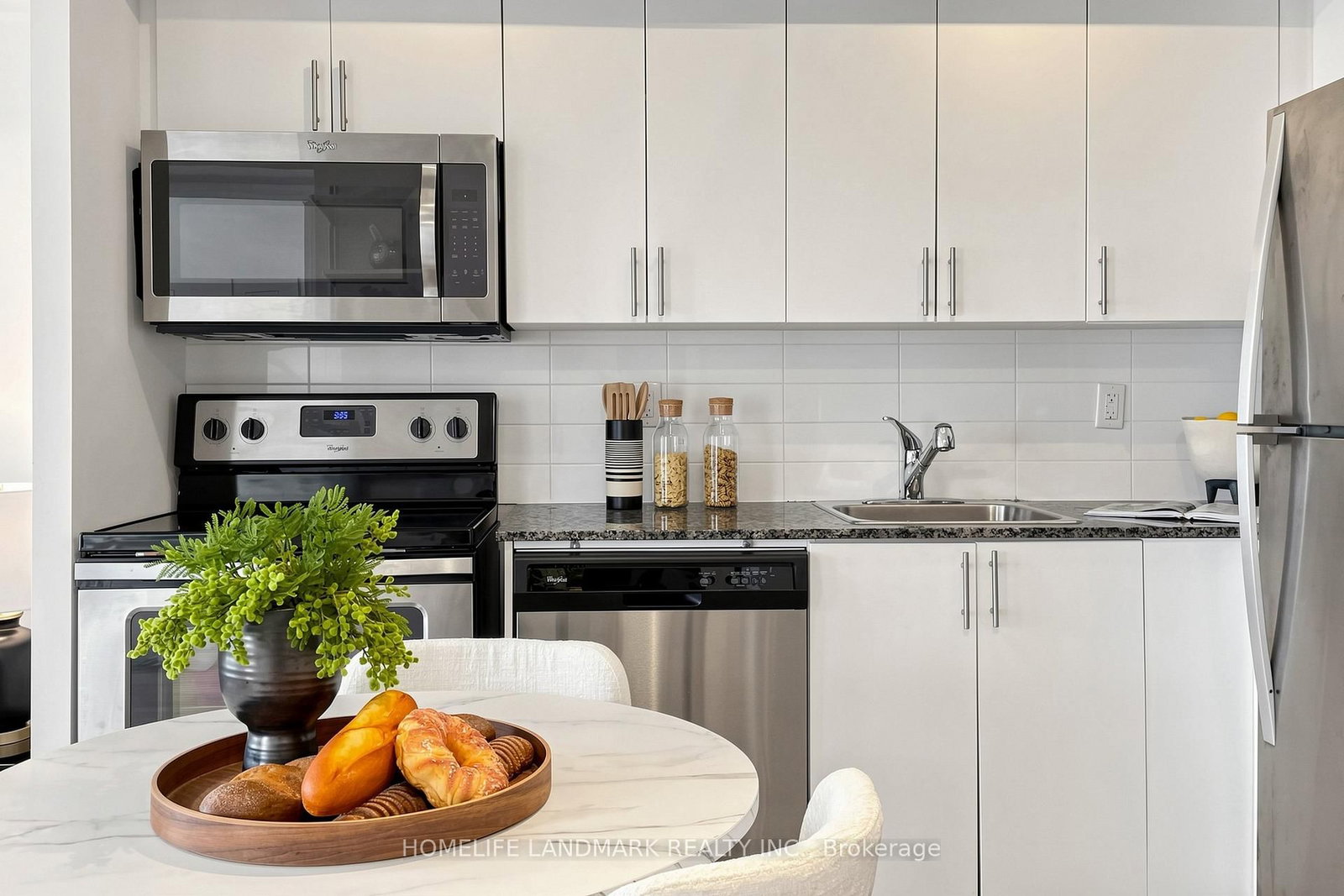 1420 Dupont Street • #603 • Toronto, ON photo 13