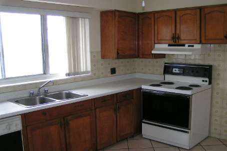 5 - 10 Grandravine Dr, Toronto, M3J1B1 | Image 2