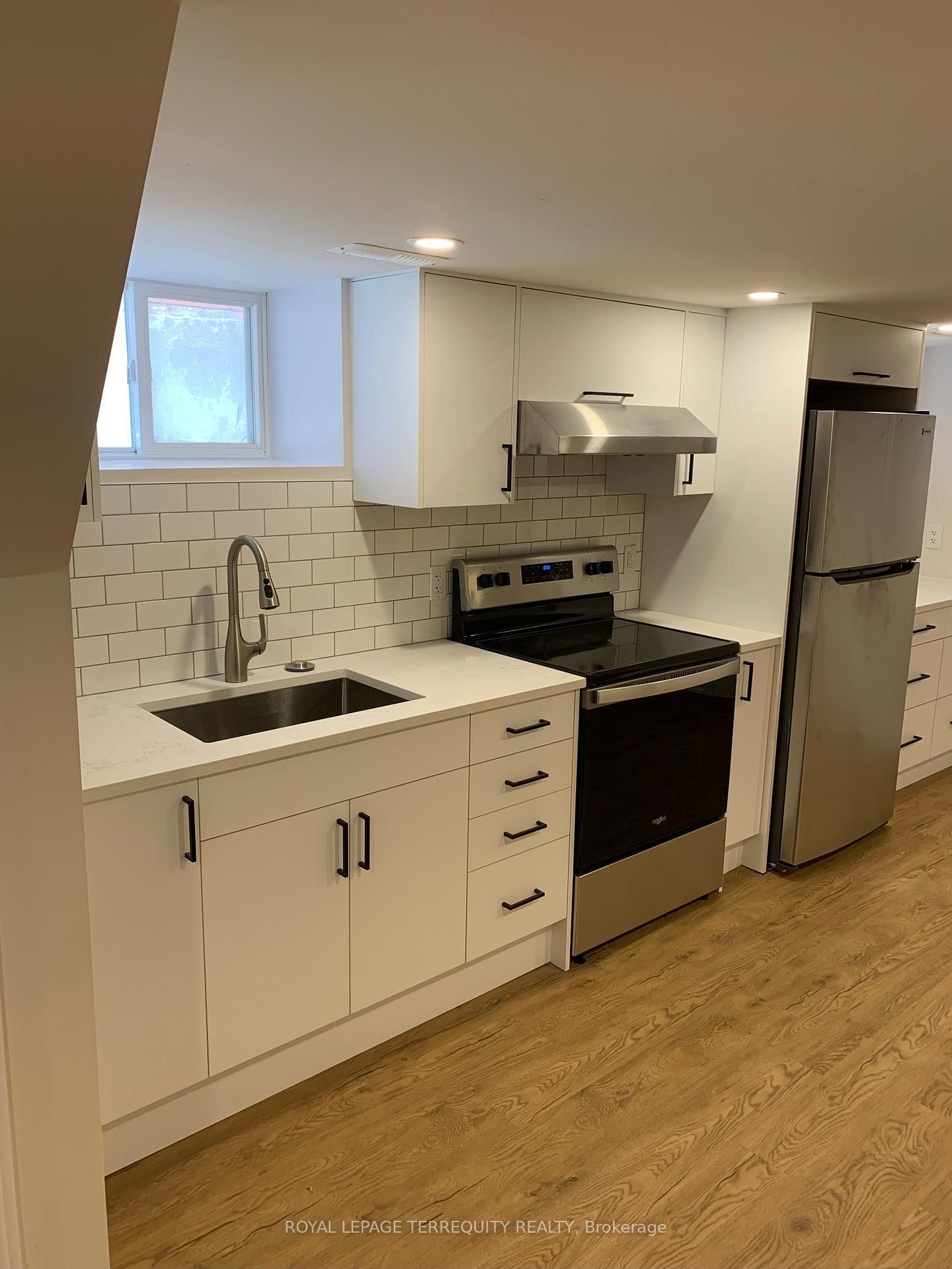 Lower-1527 Dufferin Street, Toronto, ON, photo 3