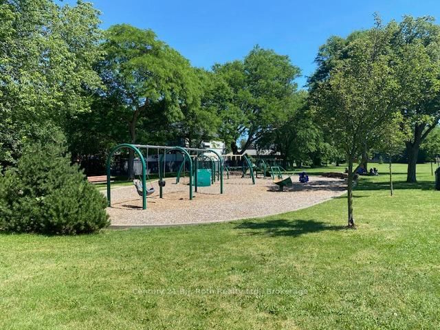 156 The Westway • Toronto, ON photo 30
