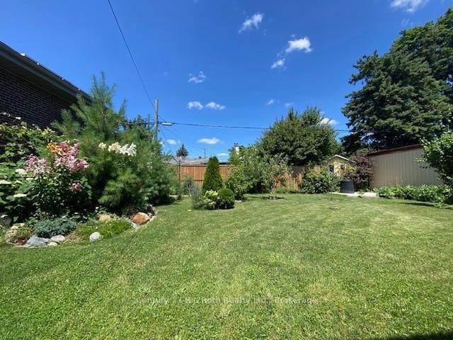 156 The Westway • Toronto, ON photo 31