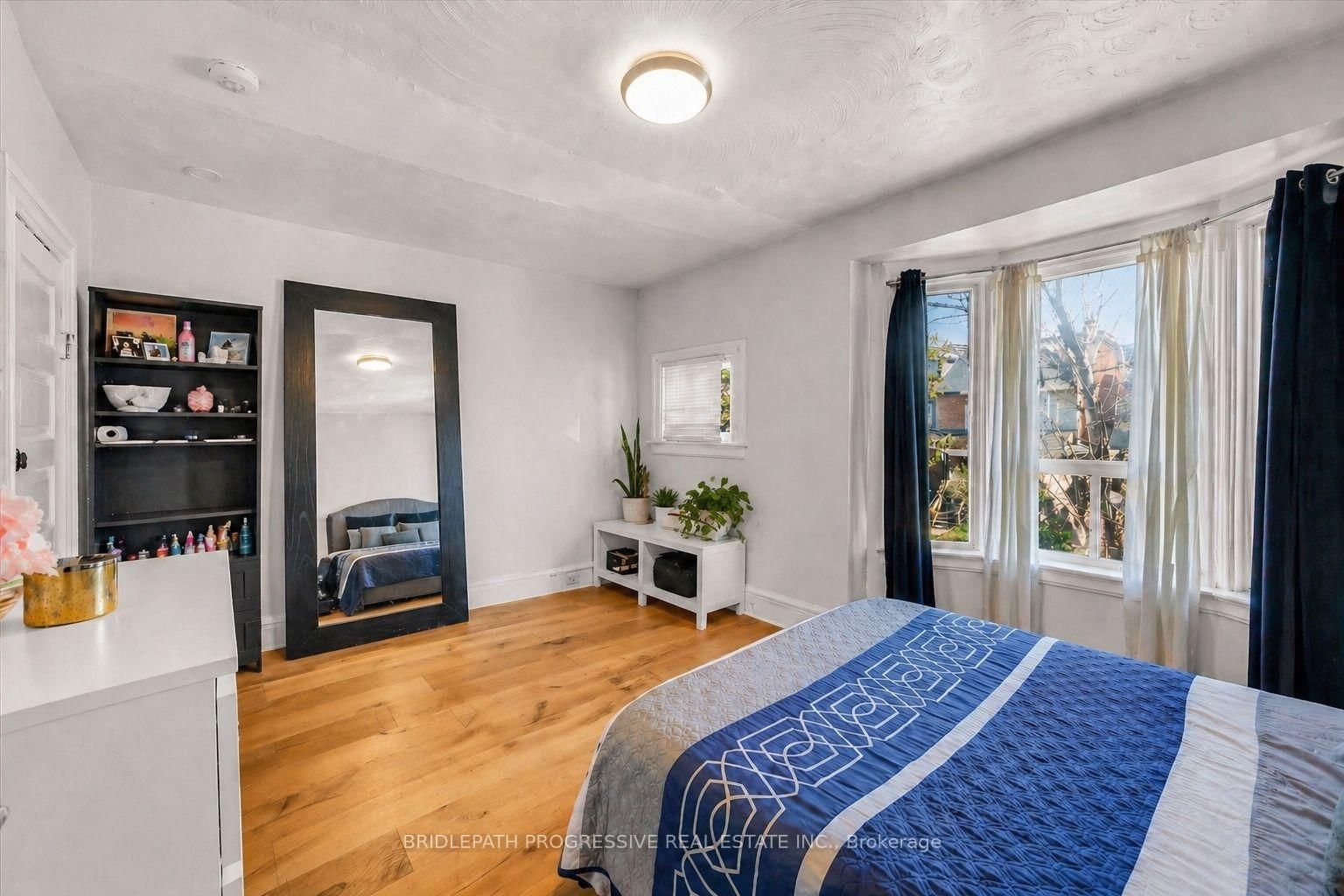 332 Delaware Avenue • Toronto, ON photo 16