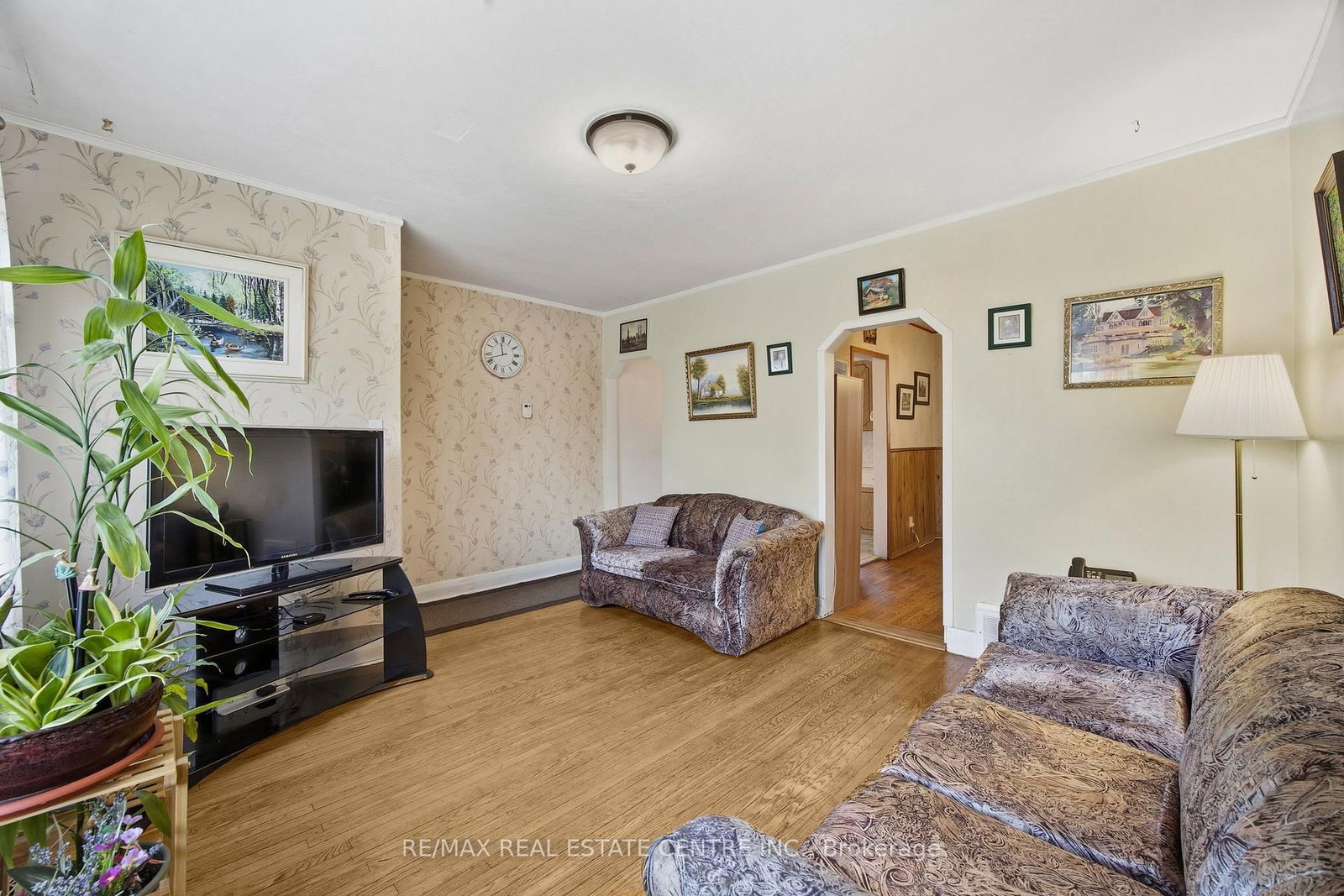 15 Cliff Street • Toronto, ON photo 11