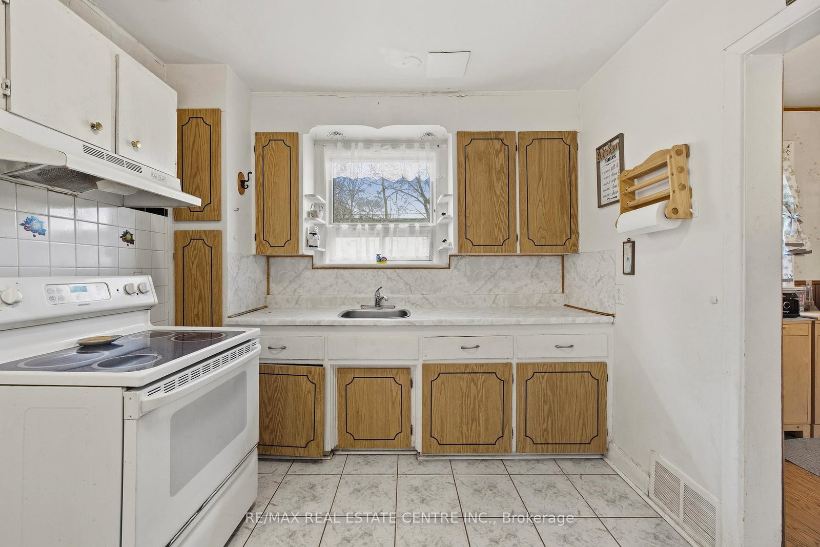 15 Cliff Street • Toronto, ON photo 12