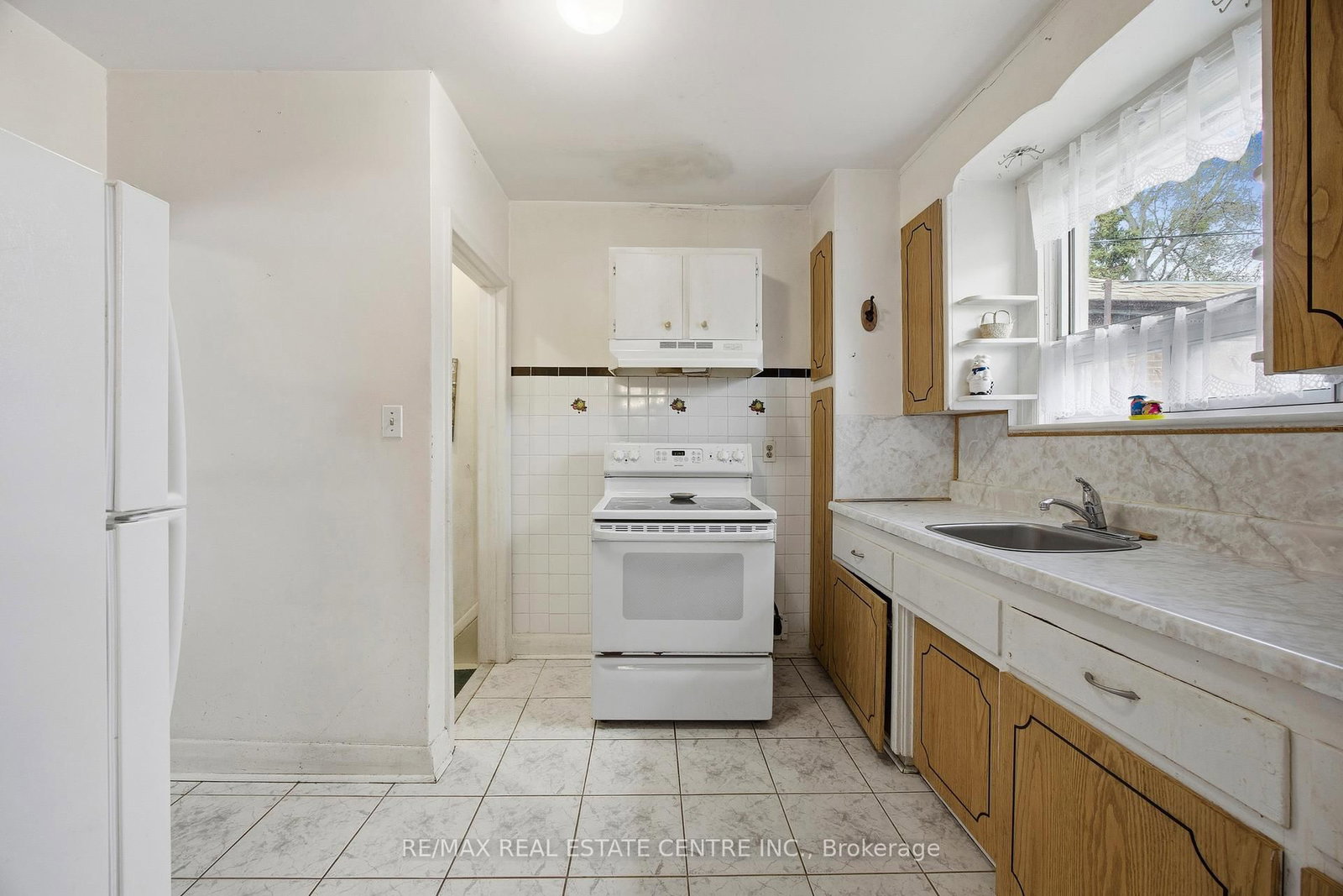 15 Cliff Street • Toronto, ON photo 13