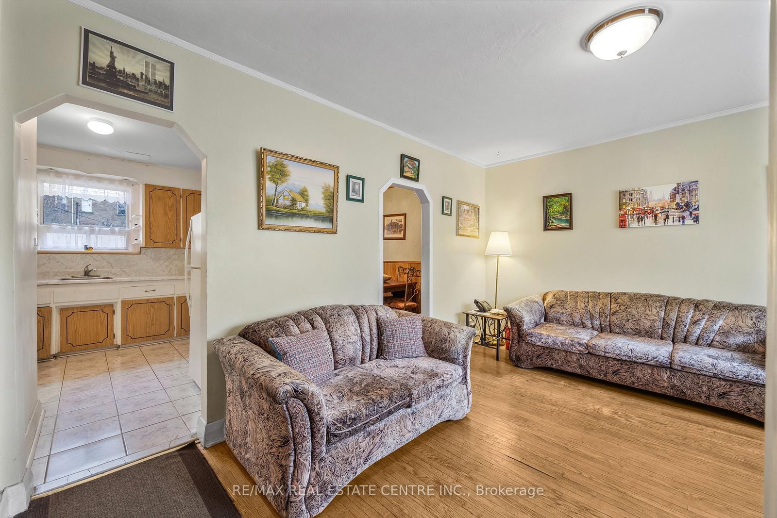 15 Cliff Street • Toronto, ON photo 7