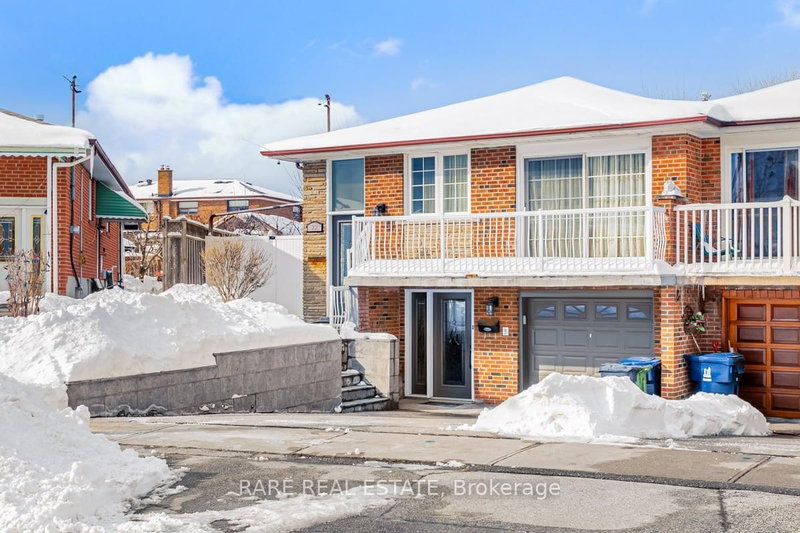 22 Bamford Crescent