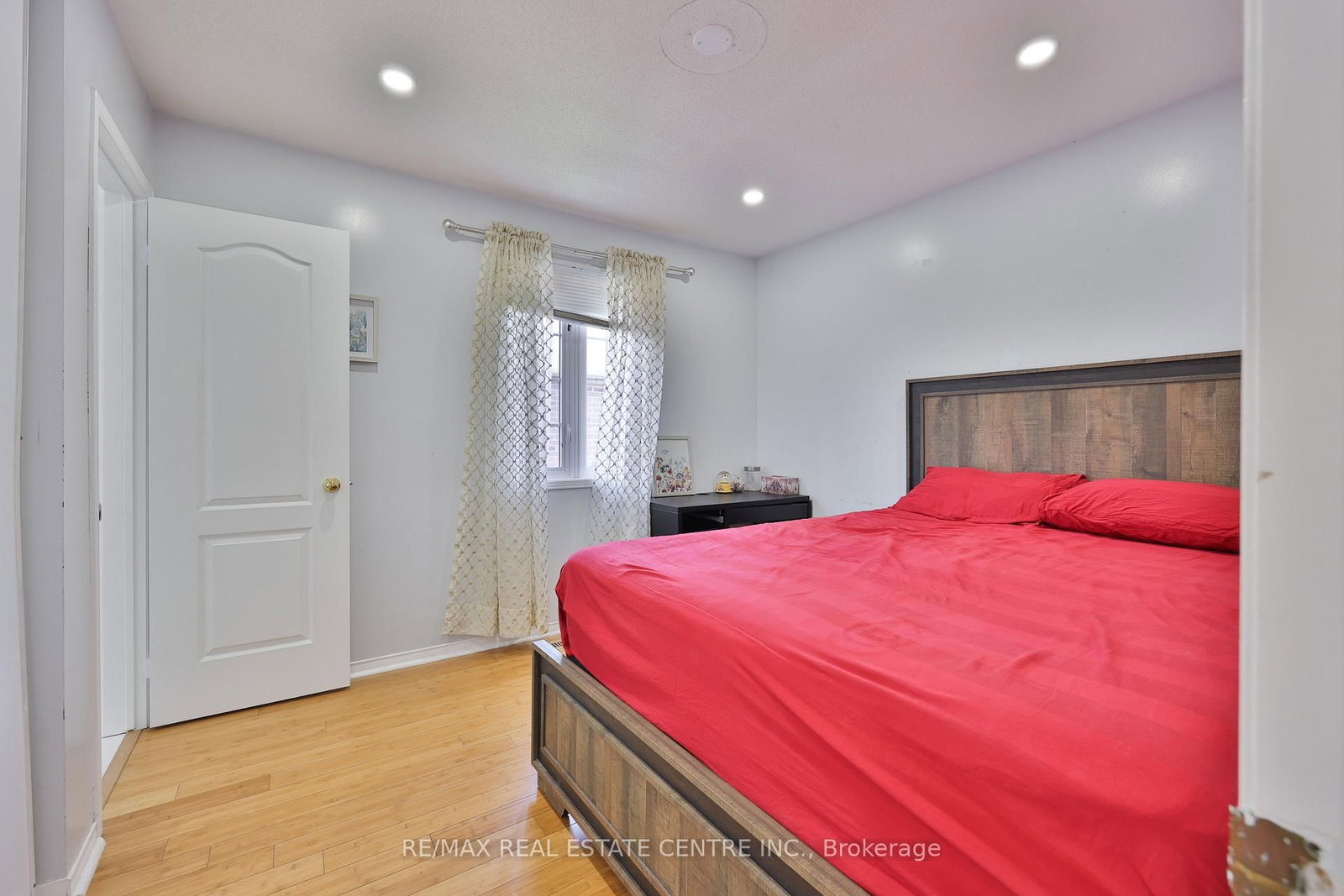 3826 forest bluff Crescent • Mississauga, ON photo 26