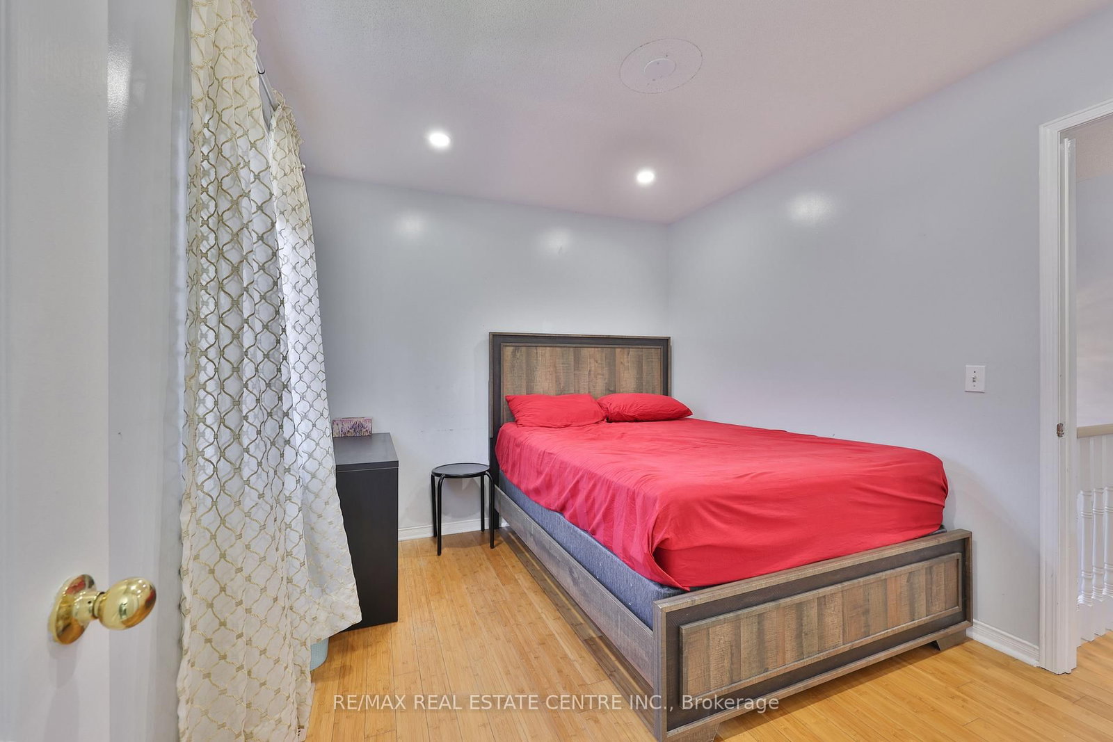 3826 forest bluff Crescent • Mississauga, ON photo 27