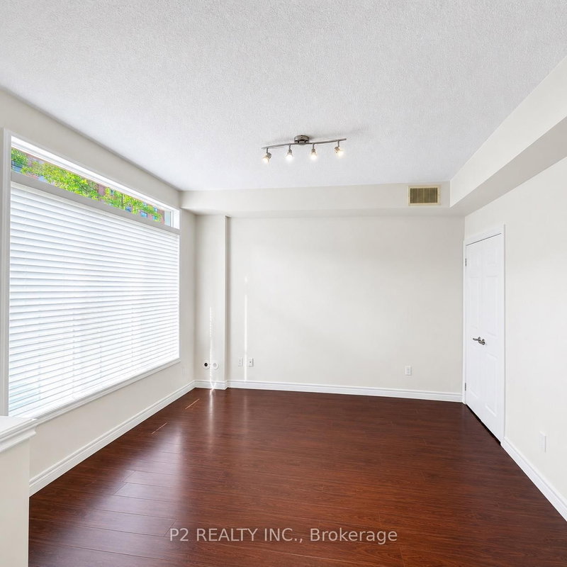 7 - 3062 Lake Shore Boulevard W