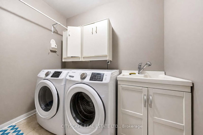 764 Avocado Mississauga,Ontario L5W 1H4 — Photo 21