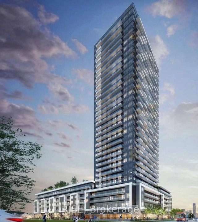 PH05 - 5105 Hurontario Street