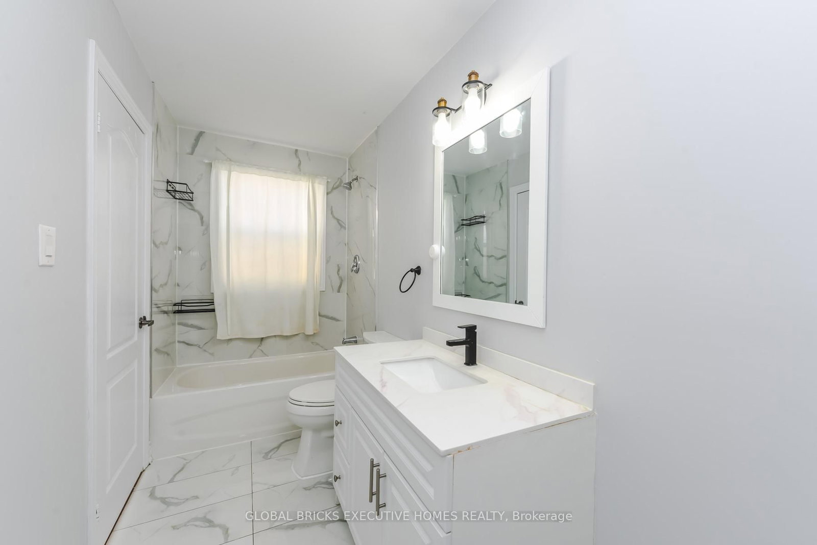 77 Blackthorn Lane • Brampton, ON photo 14