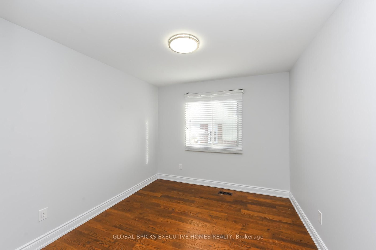 77 Blackthorn Lane • Brampton, ON photo 18