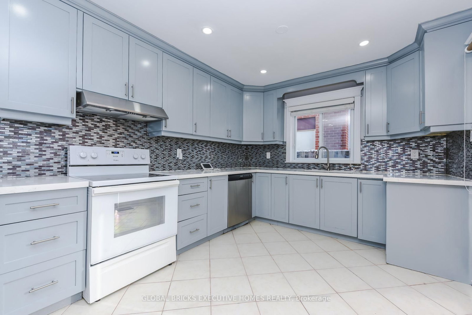 77 Blackthorn Lane • Brampton, ON photo 21