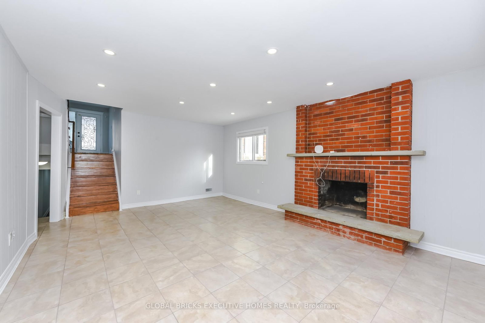 77 Blackthorn Lane • Brampton, ON photo 24