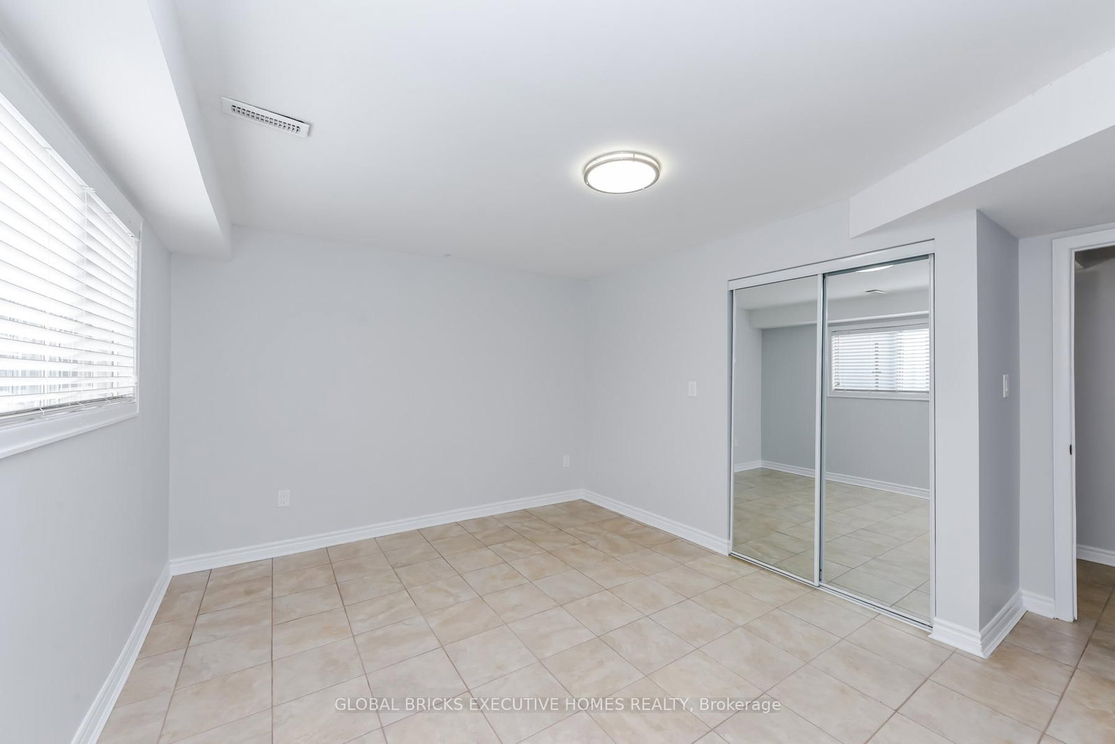 77 Blackthorn Lane • Brampton, ON photo 26