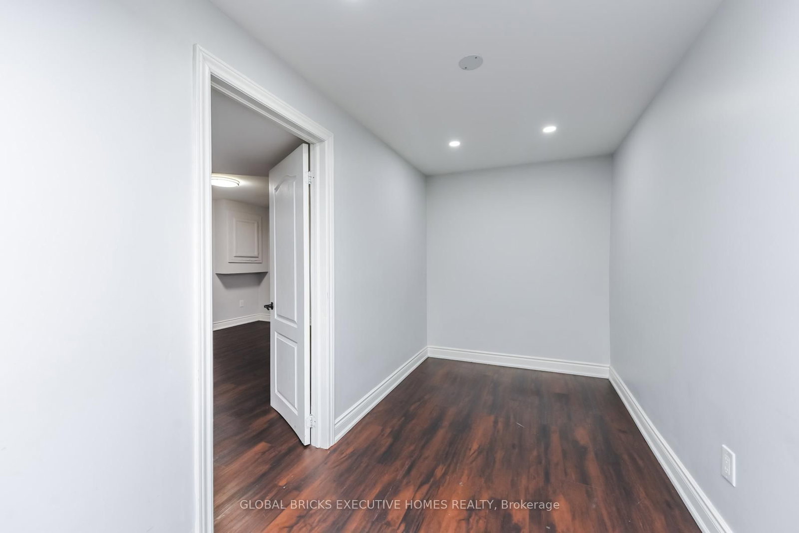 77 Blackthorn Lane • Brampton, ON photo 31